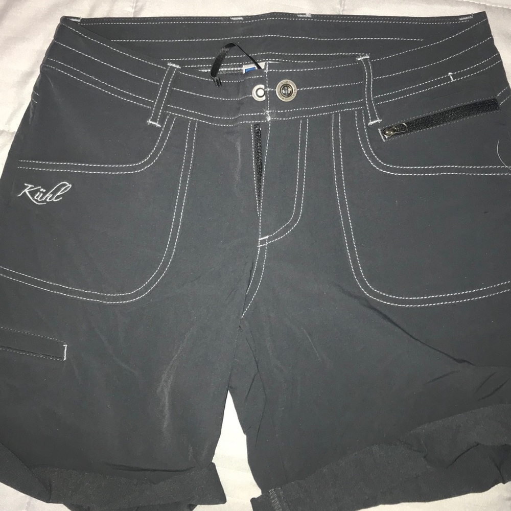 Kuhl size 4 shorts